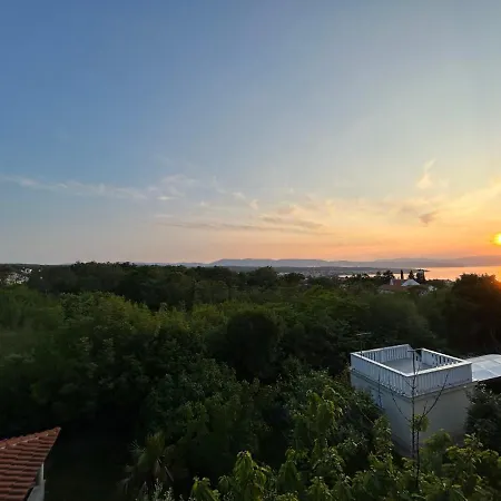 Blue Sun Apartment Malinska Exterior photo